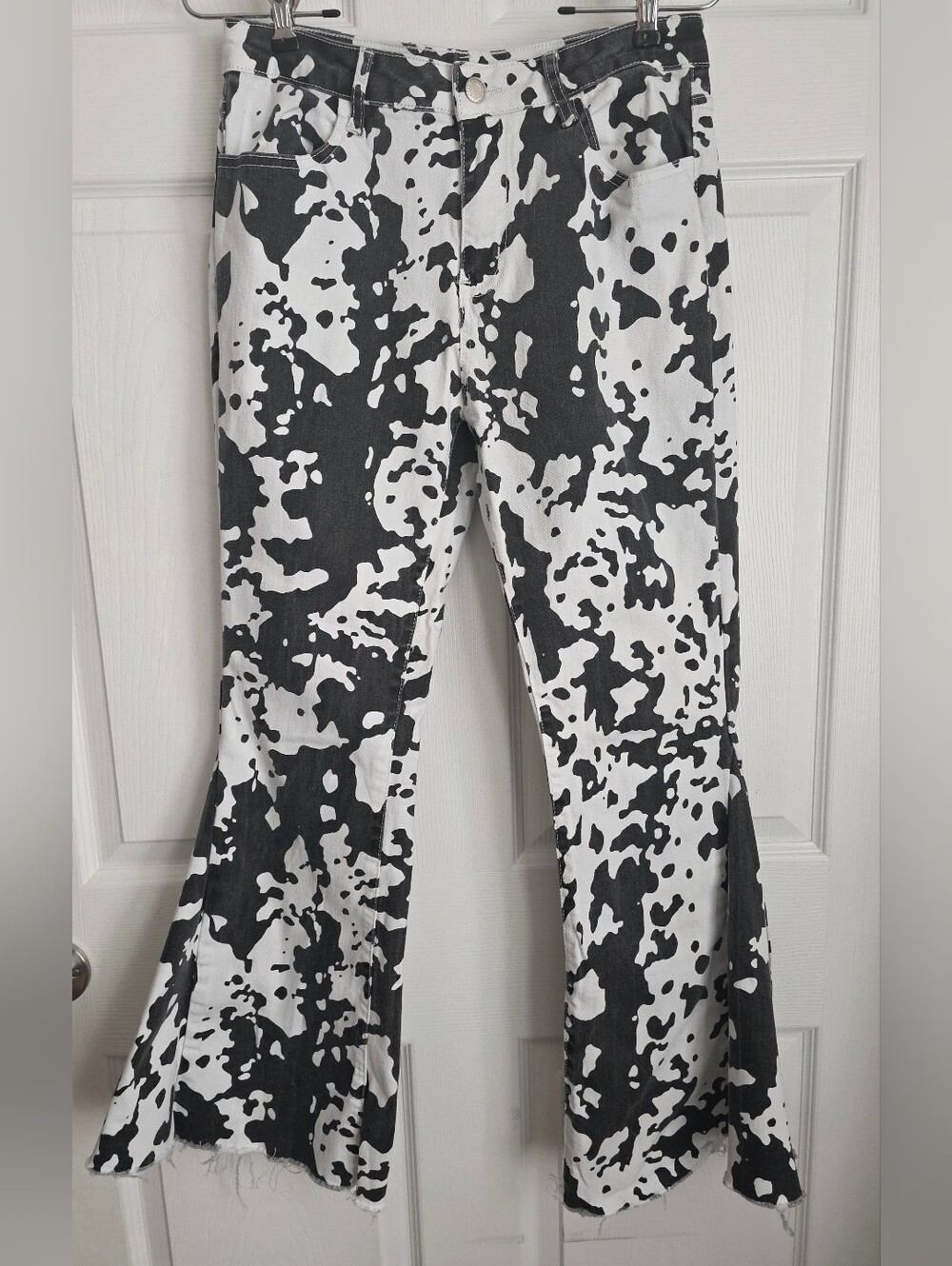 Saints & Hearts Cow Print Flare Statement Jeans Size 28 High Rise Raw Hem